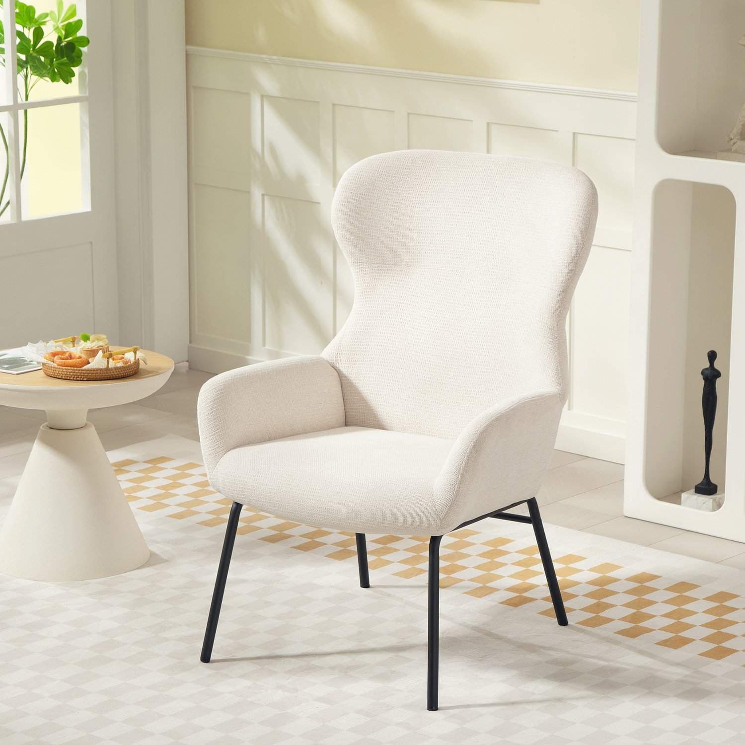 Cremefarvet Wingback-stol, høj ryg, plyspolstring, stålben view 2
